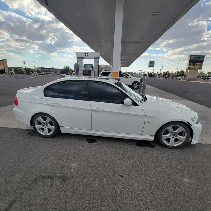 2011 BMW E90 335i Sedan - Image 2 of 6
