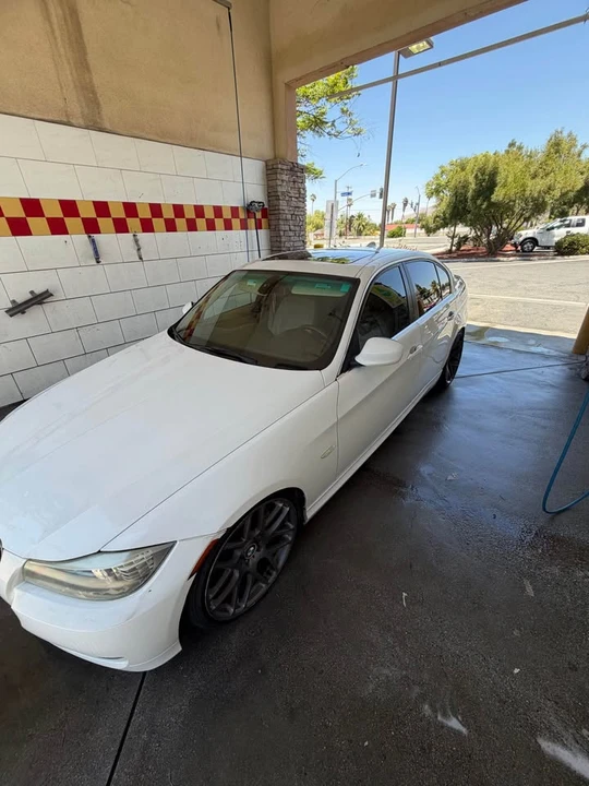 2011 BMW E90 335i Sedan - Image 2 of 5