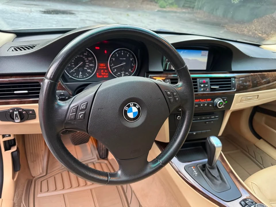 2011 BMW E90 335i Sedan - Image 13 of 20