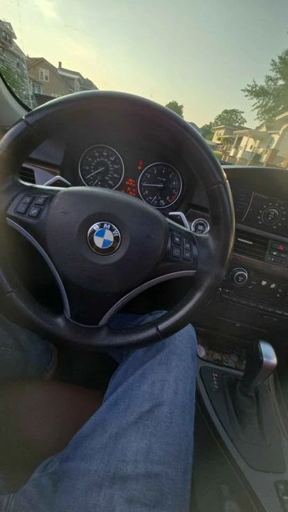 2011 BMW E90 335i Sedan - Image 6 of 7