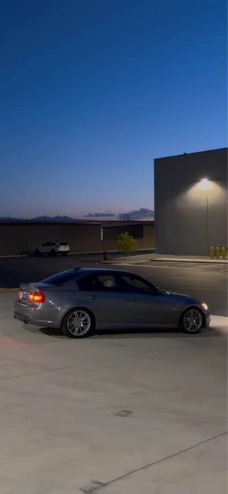 2011 BMW E90 335i Sedan - Image 3 of 8