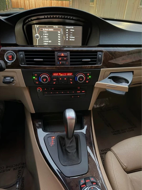 2011 BMW E90 335i Sedan - Image 16 of 20