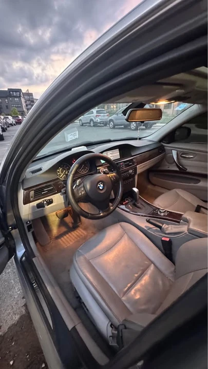 2011 BMW E90 335i Sedan - Image 4 of 4