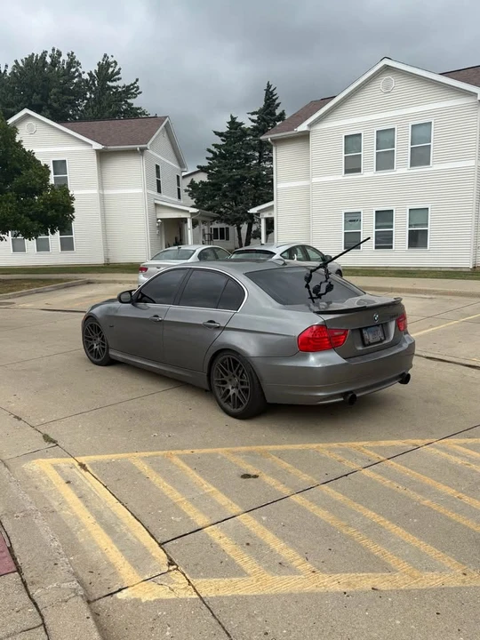 2011 BMW E90 335i Sedan - Image 2 of 13