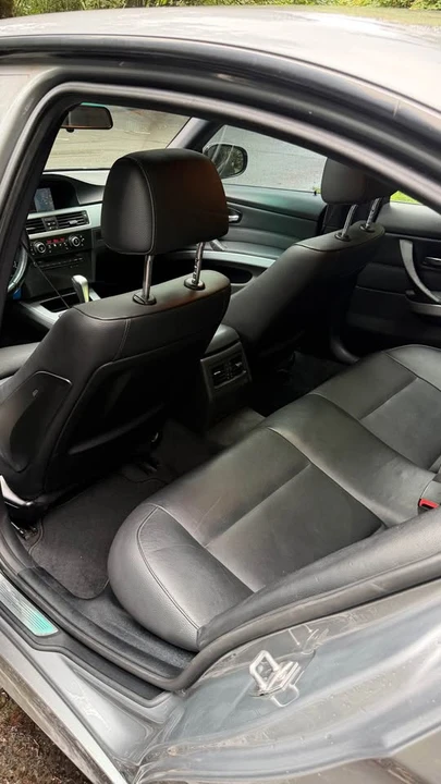 2011 BMW E90 335i Sedan - Image 9 of 16