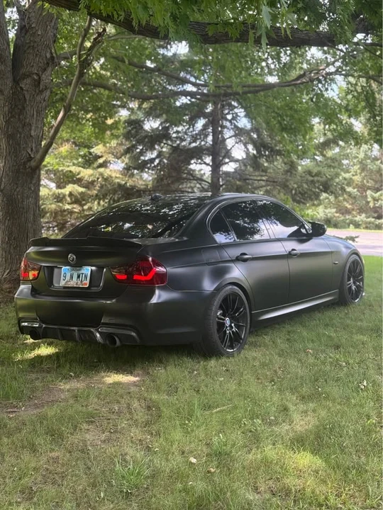 2011 BMW E90 335i Sedan - Image 2 of 6