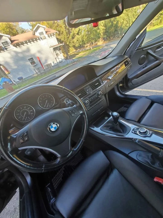 2011 BMW E92 335i Coupe - Image 3 of 7