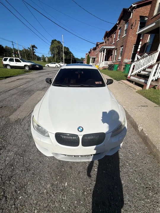 2011 BMW E92 335i Coupe - Image 2 of 9