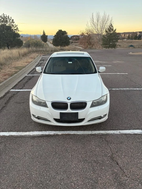 2011 BMW E90 335i Sedan - Image 3 of 17