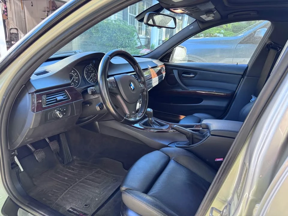 2011 BMW E90 335i Sedan - Image 14 of 20