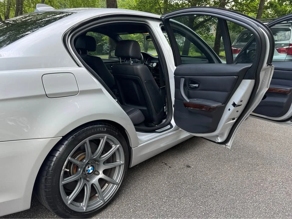 2011 BMW E90 335i Sedan - Image 11 of 20