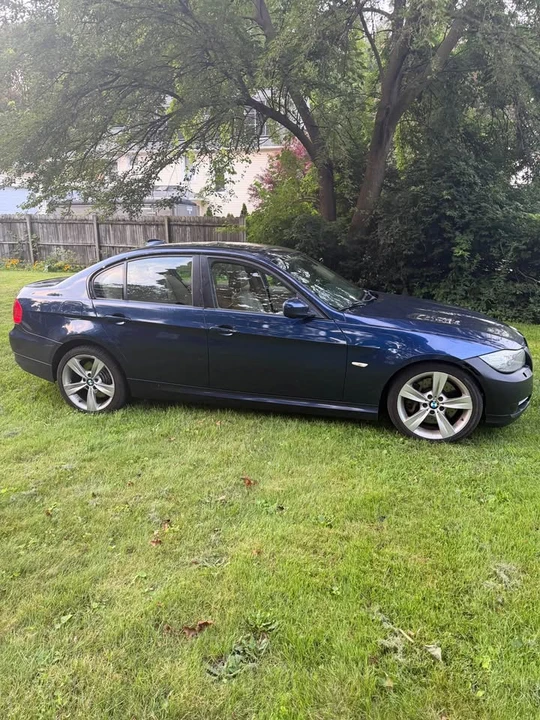 2011 BMW E90 335i Sedan - Image 2 of 6