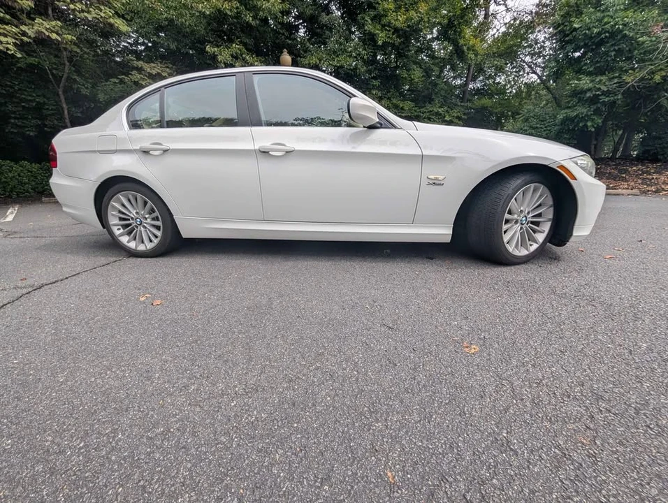 2011 BMW E90 335i Sedan - Image 2 of 20