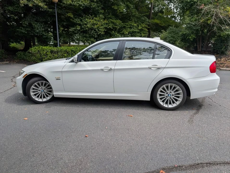 2011 BMW E90 335i Sedan - Image 5 of 20