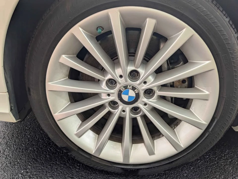 2011 BMW E90 335i Sedan - Image 12 of 20
