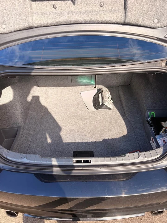 2011 BMW E90 335i Sedan - Image 14 of 15