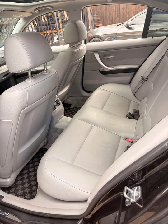 2011 BMW E90 335i Sedan - Image 9 of 15
