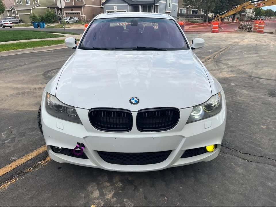 2011 BMW E90 335i Sedan - Image 9 of 20