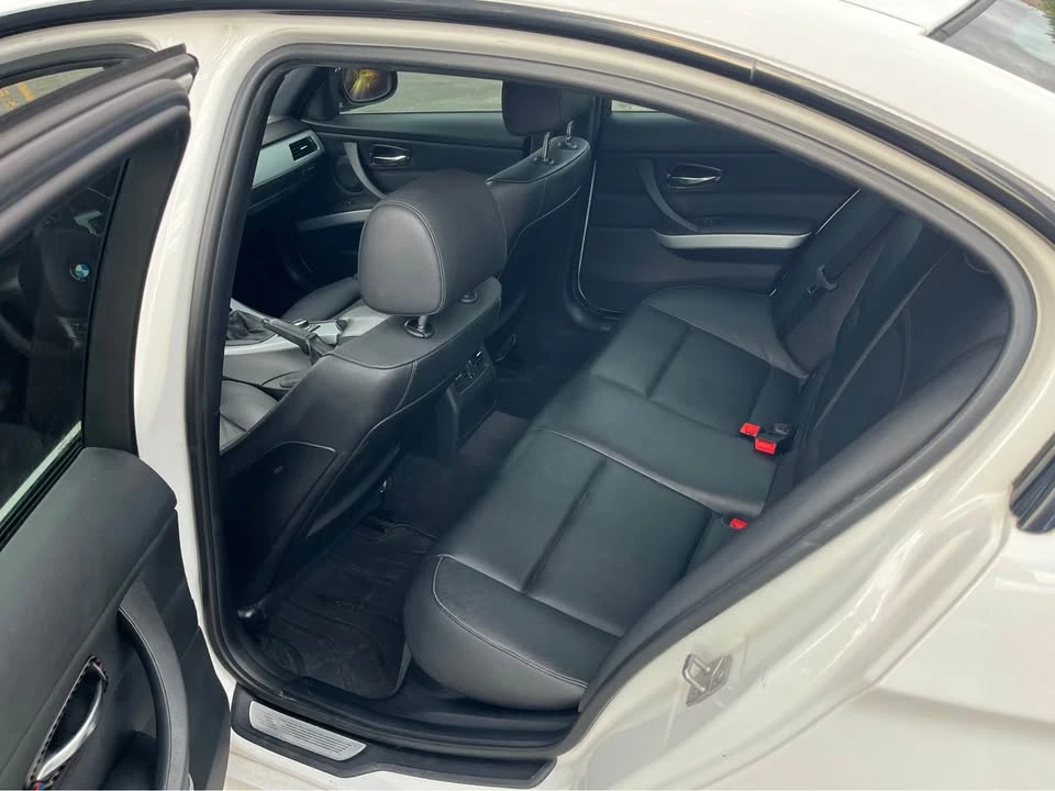 2011 BMW E90 335i Sedan - Image 19 of 20
