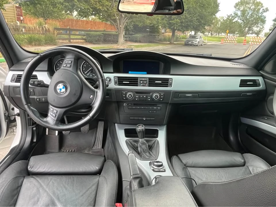 2011 BMW E90 335i Sedan - Image 18 of 20