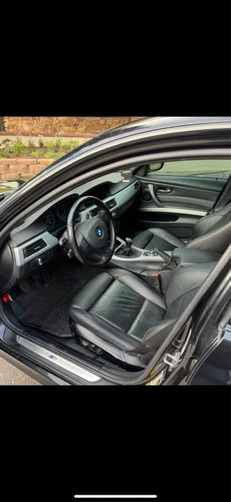 2011 BMW E90 335i Sedan - Image 2 of 5