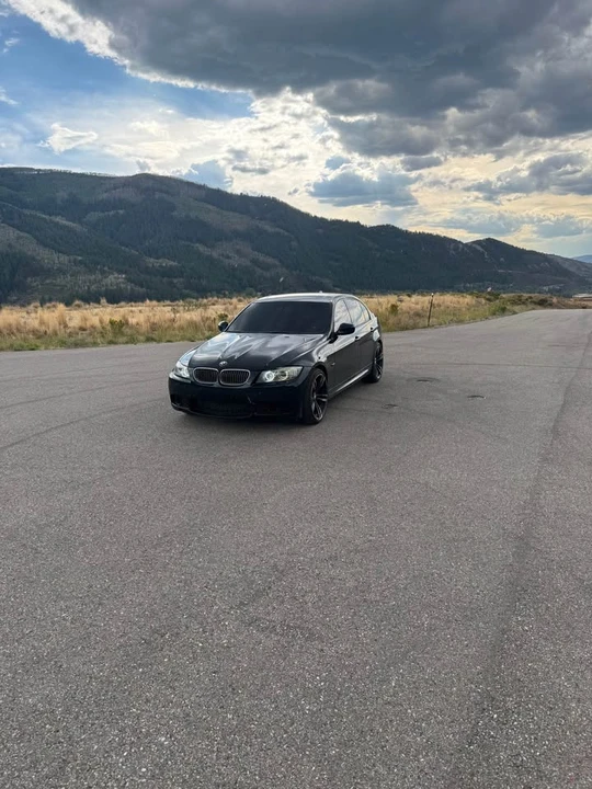 2011 BMW E90 335i Sedan - Image 5 of 5