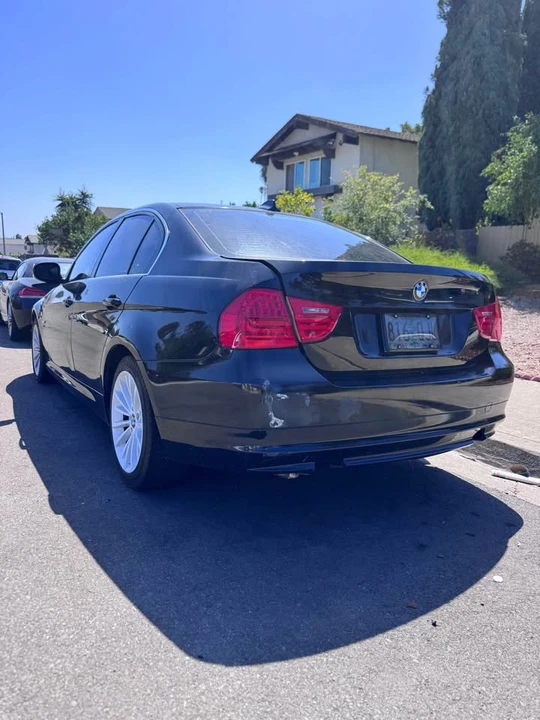 2011 BMW E90 335i Sedan - Image 4 of 8