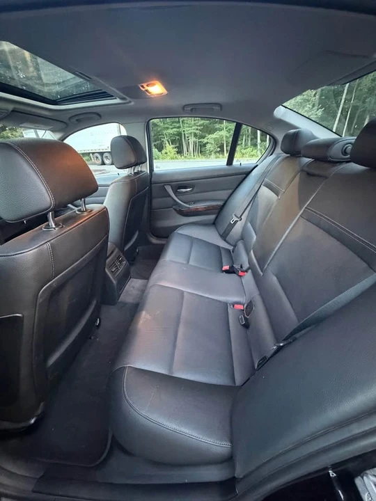 2011 BMW E90 335i Sedan - Image 6 of 10