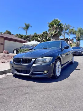 2011 BMW 3 Series 335i xDrive Sedan 4D