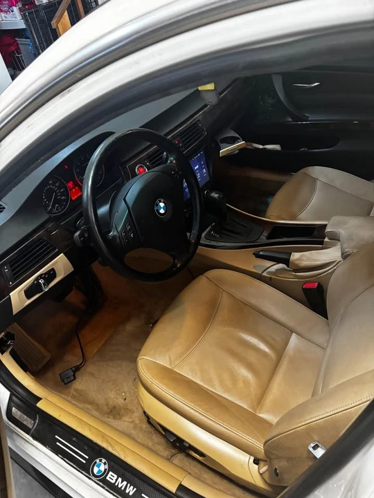2011 BMW E90 335i Sedan - Image 6 of 10