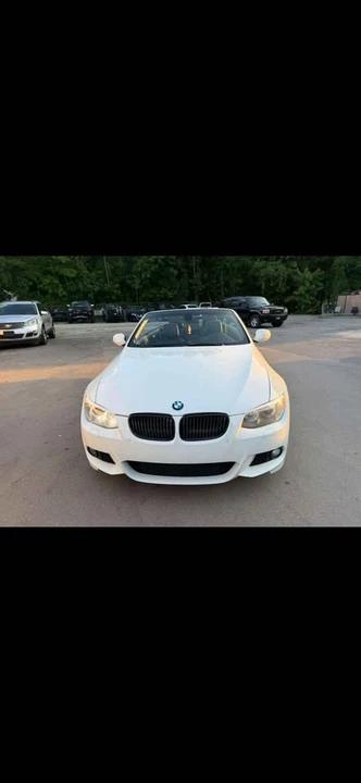2011 BMW E93 335i Convertible - Image 11 of 20