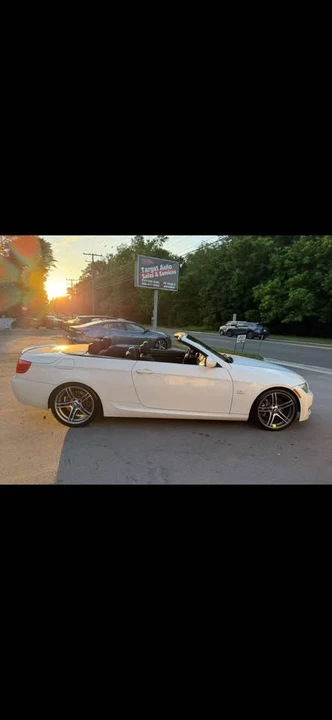 2011 BMW E93 335i Convertible - Image 9 of 20