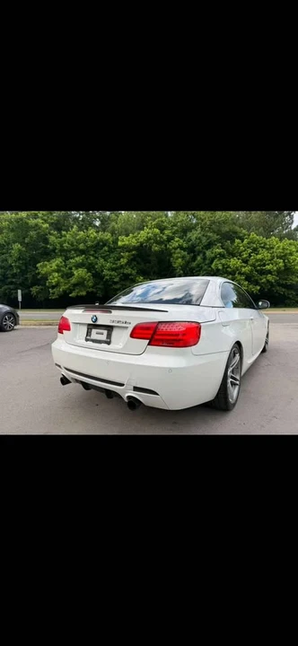 2011 BMW E93 335i Convertible - Image 4 of 20