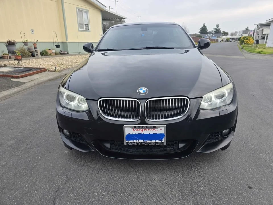 2011 BMW E93 335i Convertible - Image 3 of 15