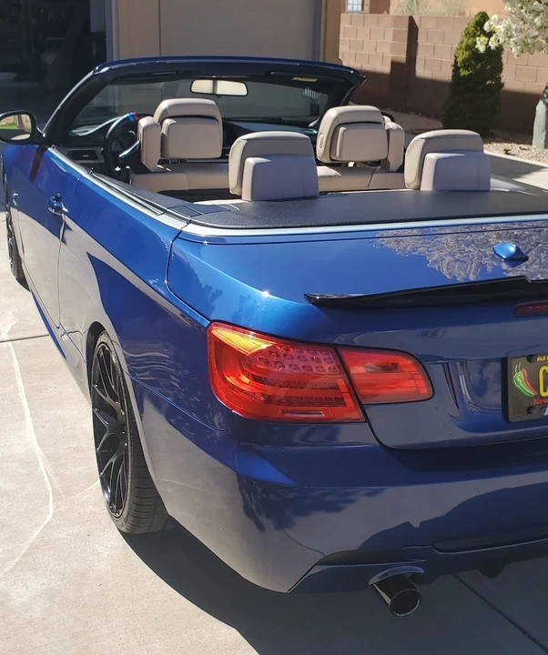 2011 BMW E93 335i Convertible - Image 12 of 21