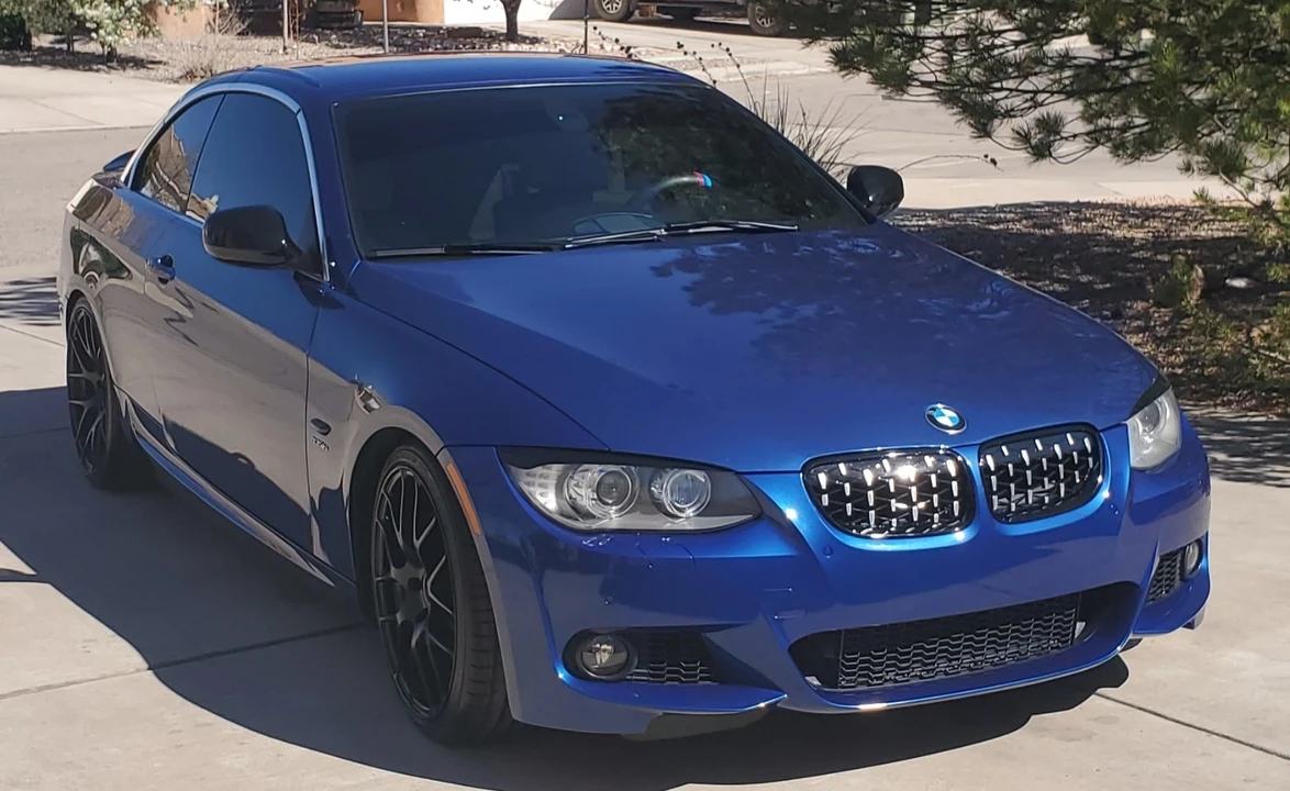 2011 BMW E93 335i Convertible - Image 21 of 21