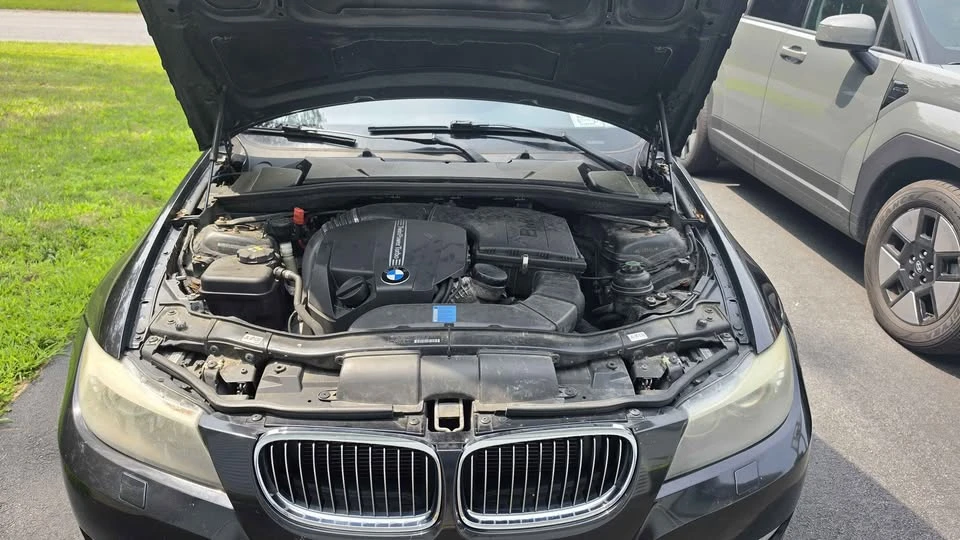 2011 BMW E90 335i Sedan - Image 11 of 13