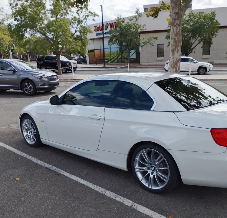 2011 BMW 3 Series - Image 2 of 20