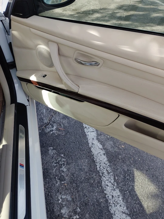 2011 BMW 3 Series - Image 5 of 20