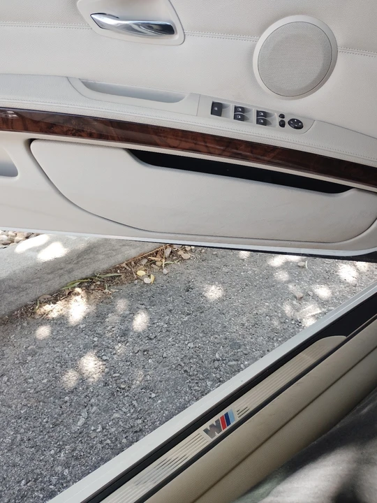 2011 BMW 3 Series - Image 12 of 20