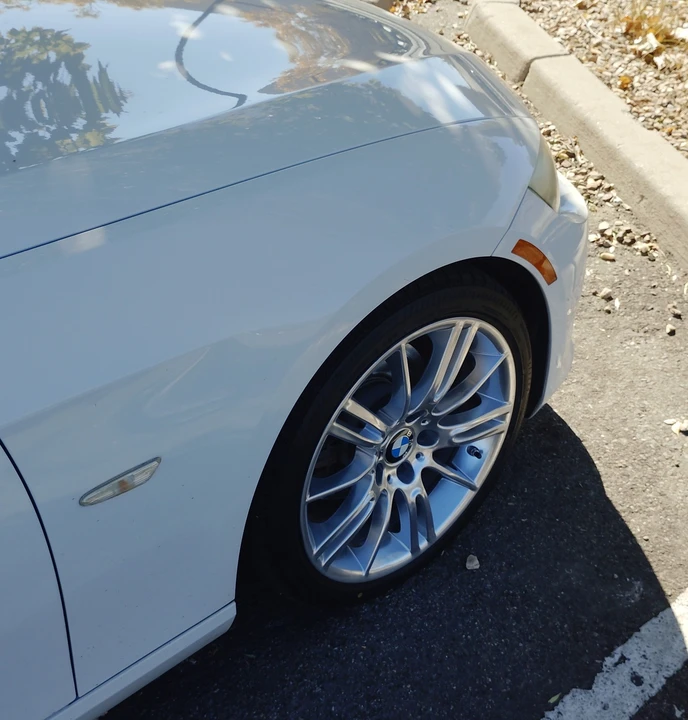 2011 BMW 3 Series - Image 12 of 20