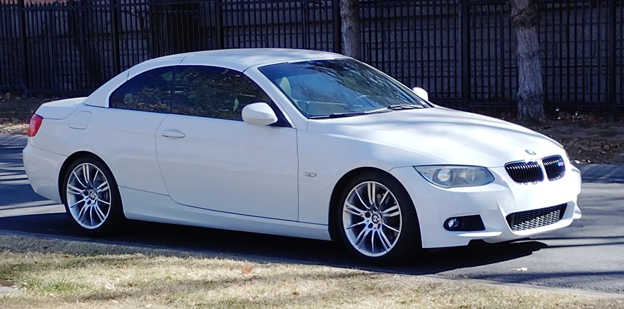 2011 BMW 3 Series - Image 2 of 20