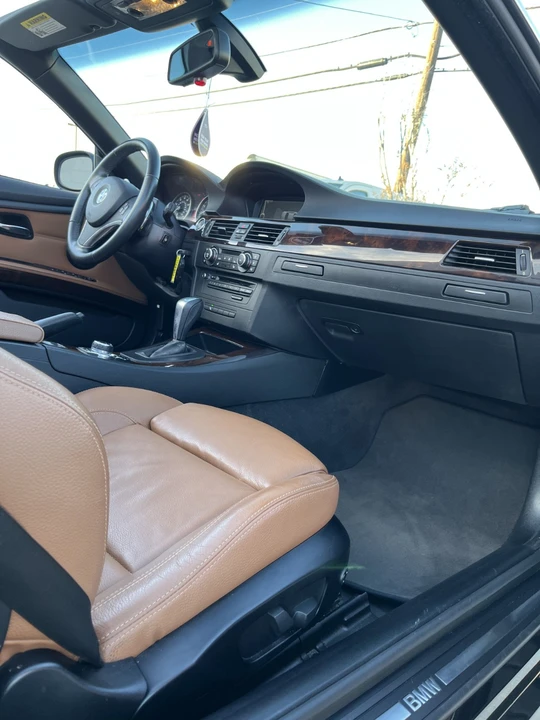 2011 BMW E90 3 Series Sedan - Image 6 of 8