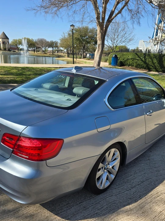 2011 BMW 3 Series - Image 4 of 15