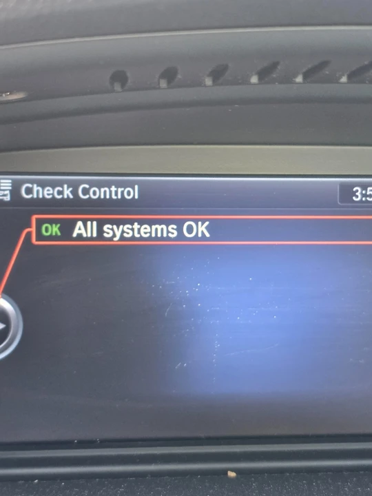 2011 BMW 3 Series - Image 10 of 15