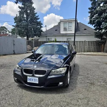 2011 BMW 3 Series 323i