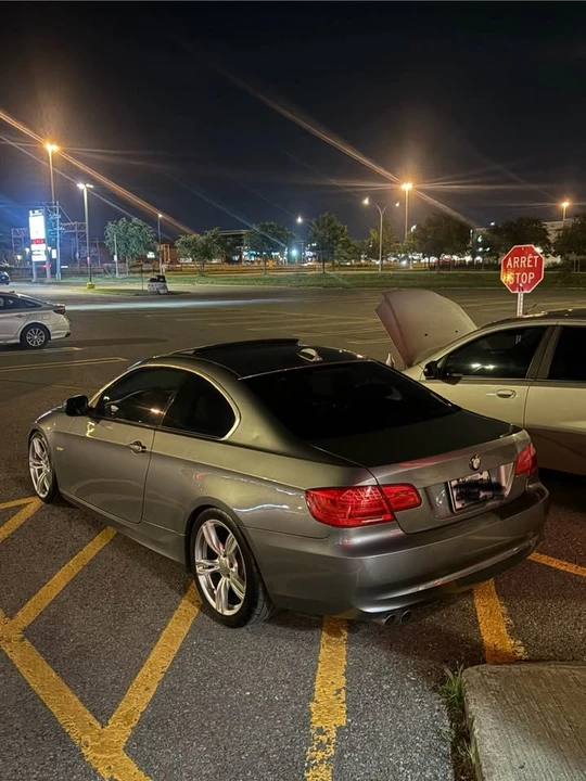 2011 BMW E90 3 Series Sedan - Image 4 of 13