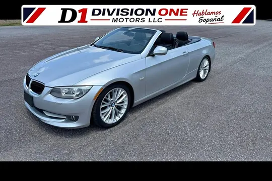 2011 BMW 335i Convertible
