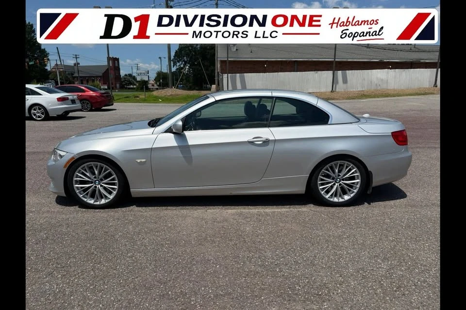 2011 BMW E90 3 Series Sedan - Image 3 of 16