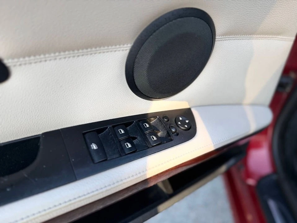 2011 BMW E90 3 Series Sedan - Image 10 of 20